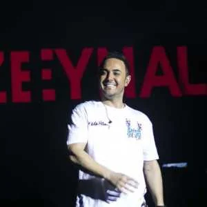 دانلود آهنگ از اول اشتباه بود که مال هم نمیشیم ناصر زینعلی دانلود آهنگ از اول اشتباه بود که مال هم نمیشیم ناصر زینعلی