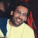 توی شهر جنگه سر چشای خوش رنگت