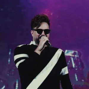 آهنگ دلم قرصه کنارت علی عبدالمالکی