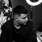 کی تموم میشه این بچه بازیات صحنه سازیات