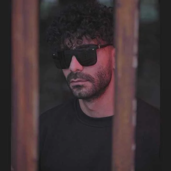 دانلود آهنگ علی پارسا بی معرفت دانلود آهنگ علی پارسا بی معرفت