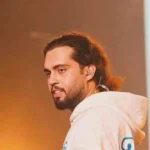 این انتهای ماجراست عشق من و تو اشتباست