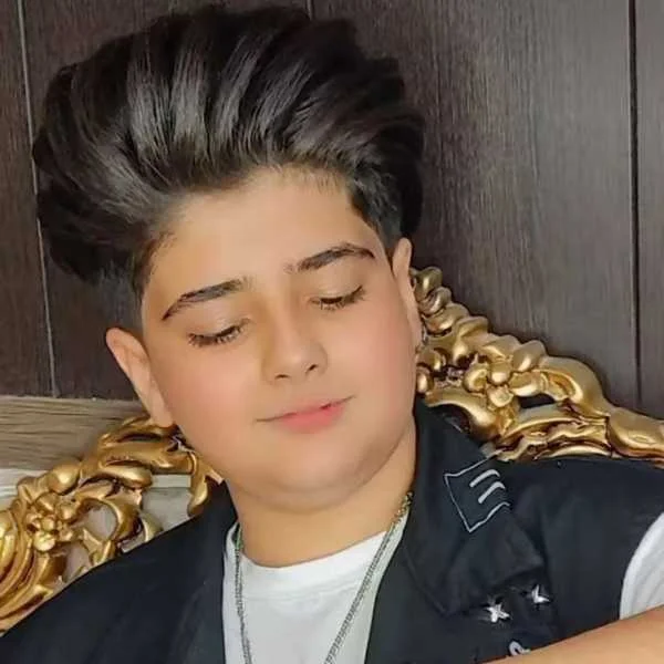 دانلود آهنگ گل گل نیلوفری خوشگلی و دلبری ایلیا صباغ دانلود آهنگ گل گل نیلوفری خوشگلی و دلبری ایلیا صباغ