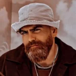 من تو این عاشقی دنبال یه دوربرگردونم