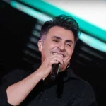 بی پناهی نکشیدی قدر آغوش و بفهمی