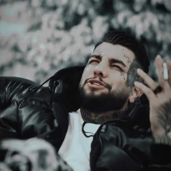 دانلود آهنگ تیکه تیکه من چیدم کنار هم قلبمو امیر راهی