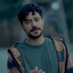 با چشات دلمو میبری مثل یه اثر هنری