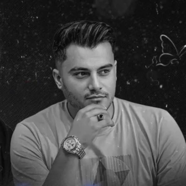 دانلود آهنگ یه شو یه استوری نم نویسم حلالم بکه رامین کرمی