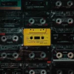 صدای پای گل میاد وا میشه چشم گلدون