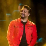 دنیام با تو جذابه خونم بی تو رویه آبه