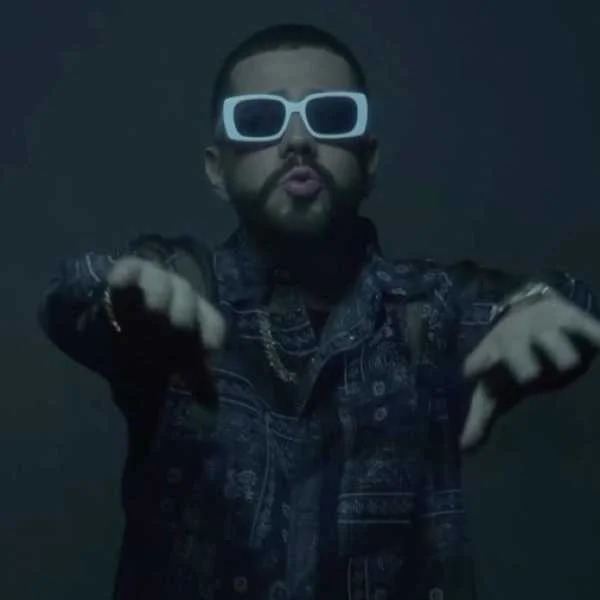 دانلود آهنگ تاک داون باربی بندر دانلود آهنگ تاک داون باربی بندر