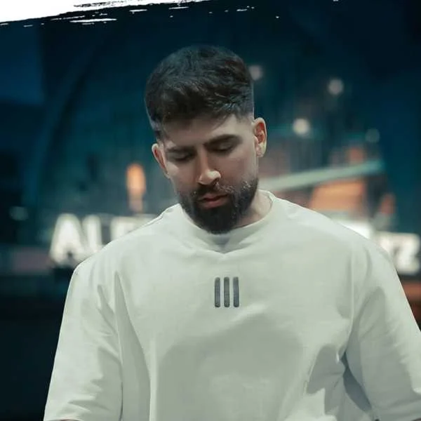 دانلود آهنگ خط و نشون نکش هی واسه من محمد محرمی