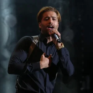 آهنگ ماکان بند نردبون