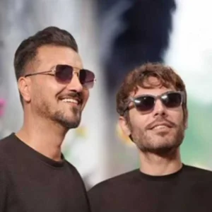 آهنگ علیرضا روزگار و حسام الدین موسوی مثل پروانه