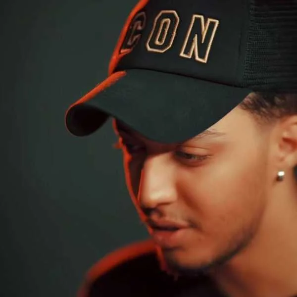 دانلود آهنگ ﺷﺪی واﺳﻢ ﻫﻤﻮن روﻳﺎی ﺗﻮ ﺷﺒﻢ امیر خوشنگار دانلود آهنگ ﺷﺪی واﺳﻢ ﻫﻤﻮن روﻳﺎی ﺗﻮ ﺷﺒﻢ امیر خوشنگار