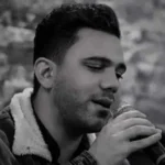 امروز دیدمش موهاش بلوند بود