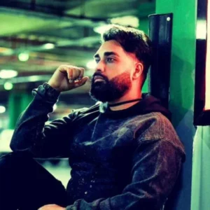 آهنگ یاشا آدم من نبودی تو یه دختر تخس مودی