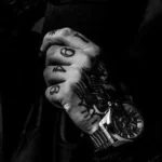 حاجی فکر کردم نمیخوای همشو کشیدم مونده یه سیگار