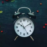 شیشه ها ماته من مات نگاش دیوونه تره منه