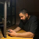 تو کویر بی بارون میزنم پارو حالم خیلی بده