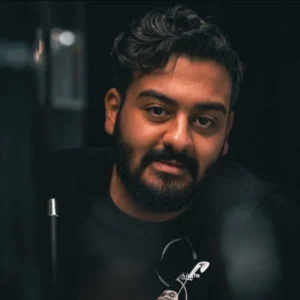 آهنگ امیرحسین افتخاری پنهان مشو