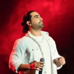 تو سینم حبسه عشق تو نمیری از دلم