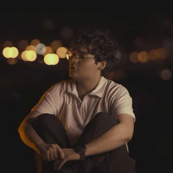 دانلود آهنگ اصلا فدا سرت اگه تنگ شد دلم تا یه بارون زدش