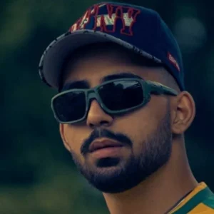 آهنگ مهیاد نباشم