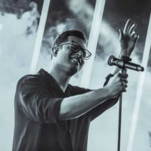 آهنگ ایهام چشمانت آرزوست