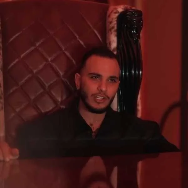 دانلود آهنگ مهیار دد لاین