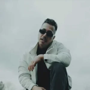 آهنگ دانوش دو دقیقه