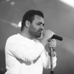 چشای خوشگلتو برم کوبیده میخشو تو دلم