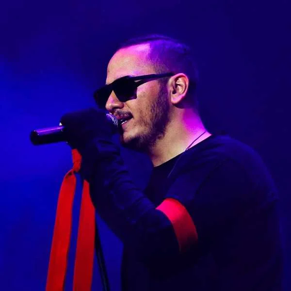 دانلود آهنگ بدون شب بخیر تو بالاخره خوابم گرفت دانلود آهنگ بدون شب بخیر تو بالاخره خوابم گرفت