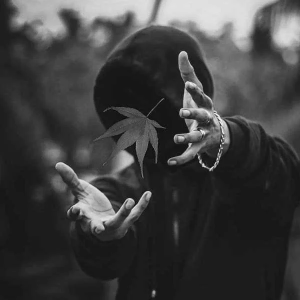 دانلود آهنگ اون که دهن لقه رو دانلود آهنگ اون که دهن لقه رو