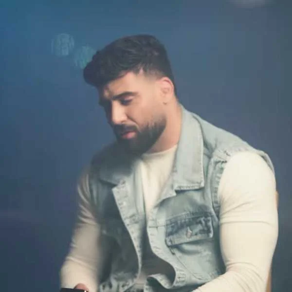 دانلود آهنگ زامان دایاندی بیردن سن ایریلیب گدندن دانلود آهنگ زامان دایاندی بیردن سن ایریلیب گدندن