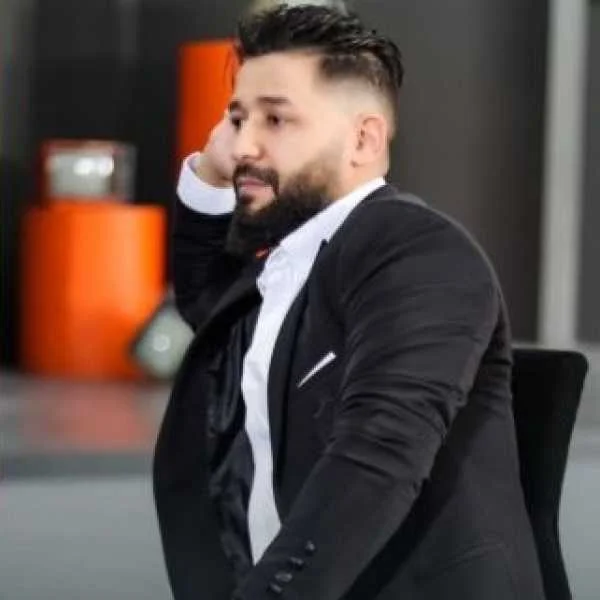 دانلود آهنگ اورﻳﻴﻤﻪ دوﺷﻮﺑﺴﻦ ﮔﻮﻟﻮﺷﻮ ﺟﺎن ﻣﺎراﻟﻴﻢ