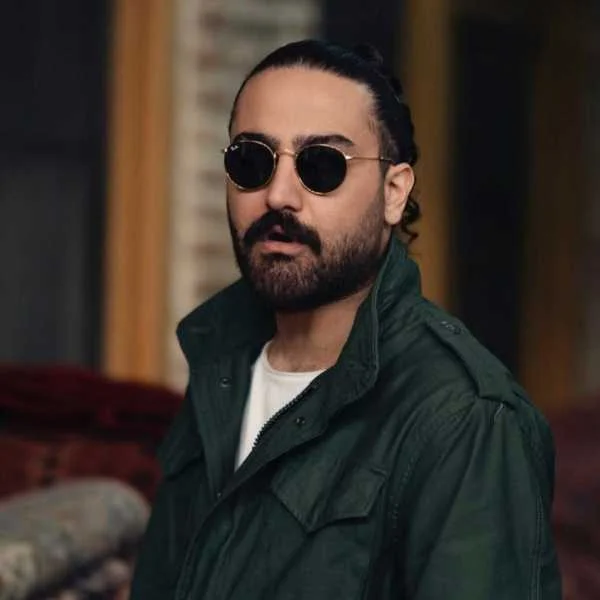 دانلود آهنگ امیر عظیمی دریا کنار