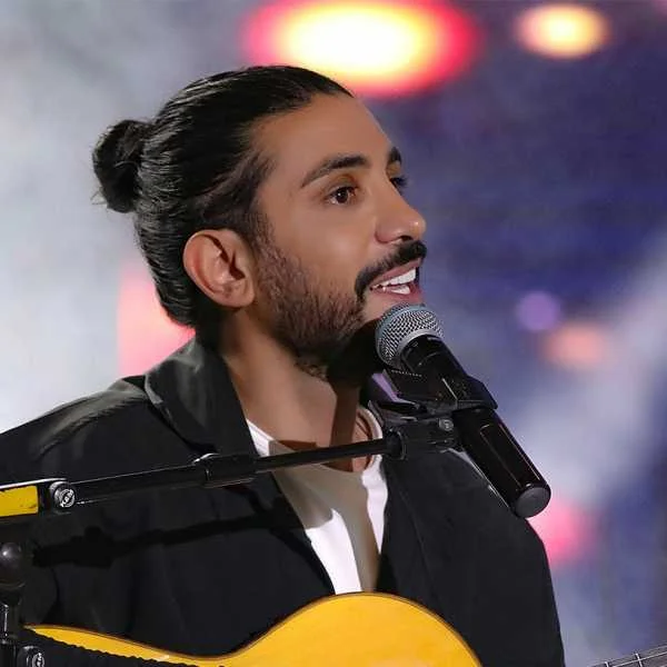 دانلود آهنگ این هوا کنار تو یه هوای دیگه بود