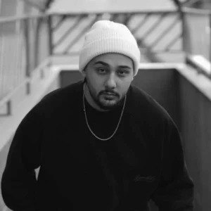 آهنگ جونمی کنارمی موندنی من به تو بد وابستم