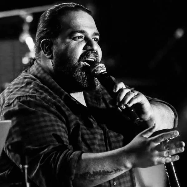 دانلود آهنگ رضا صادقی دو دل دانلود آهنگ رضا صادقی دو دل