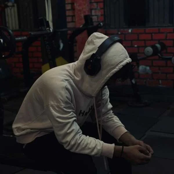 دانلود آهنگ شبانگاهان تا حریم فلک با صدای زن دانلود آهنگ شبانگاهان تا حریم فلک با صدای زن