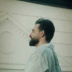 یه روز دور و بریات میگن این آهنگ توئه