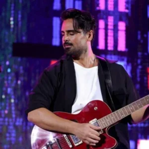 آهنگ سهراب پاکزاد این چه حسیه