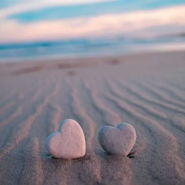 دانلود آهنگ اگه نهنگ بودم امشب میرفتم ساحل