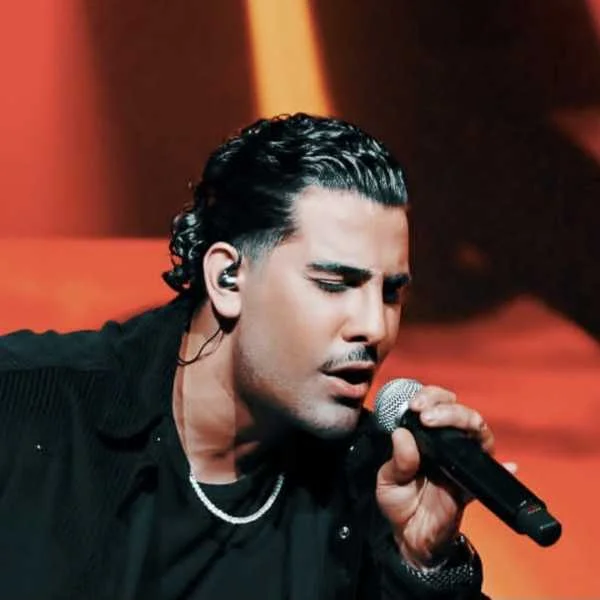 دانلود آهنگ خودمو یاد با تو میگیرم برا پرواز با تو میمیرم