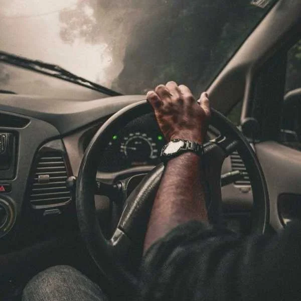 دانلود آهنگ برا اون خاطره ها میزنه قلبم