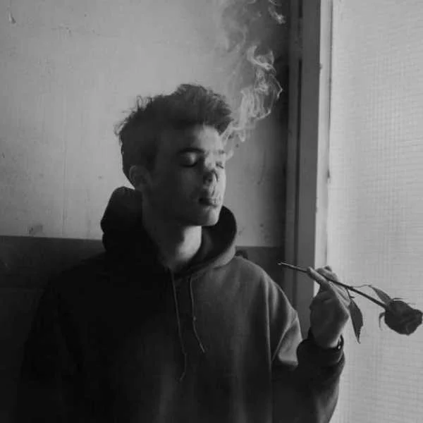 دانلود آهنگ فهمیدم فاصله احترام میاره