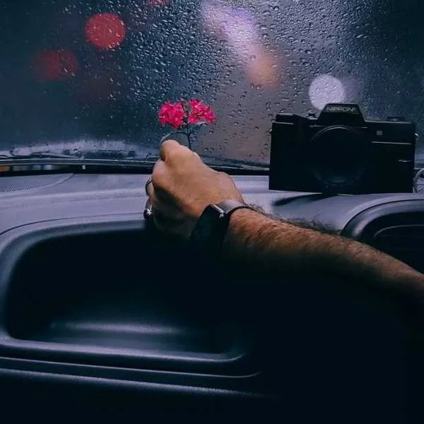 دانلود آهنگ تو برام عشقی نه یه هوس محسن چاوشی