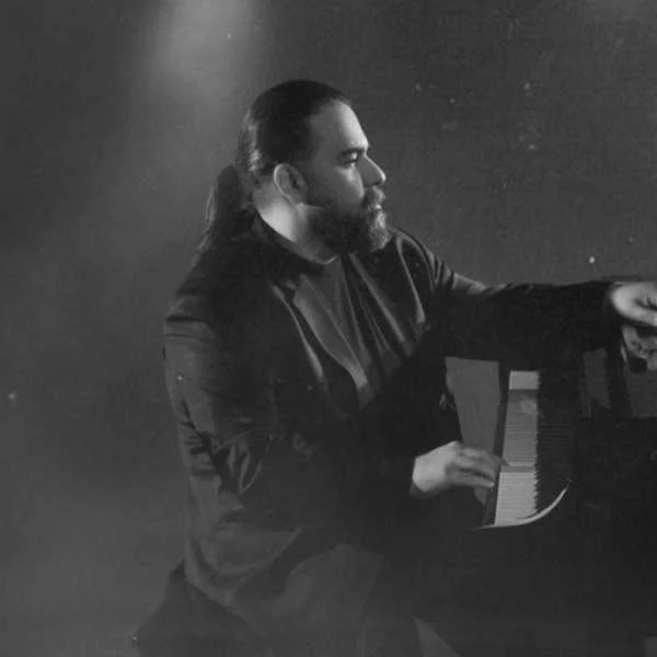 دانلود آهنگ رضا صادقی بغلم کن دانلود آهنگ رضا صادقی بغلم کن