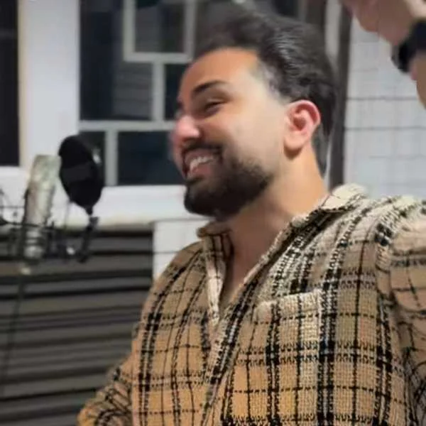 دانلود آهنگ نسخم نسخ اون چشای ناز تو